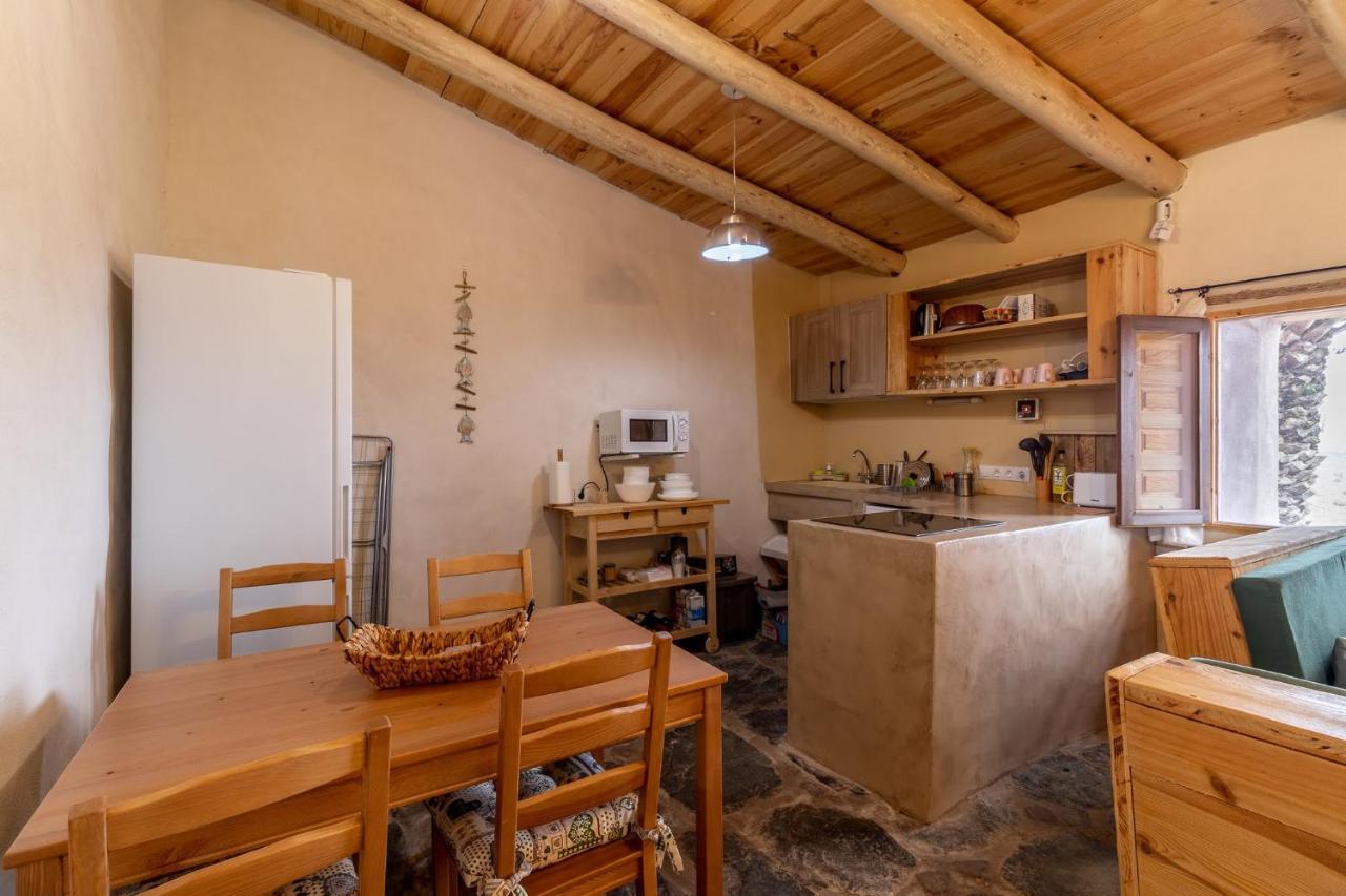 Flatguest Charming House + Pool + Terrace + Views Βίλα Santa Maria de Guia de Gran Canaria Εξωτερικό φωτογραφία